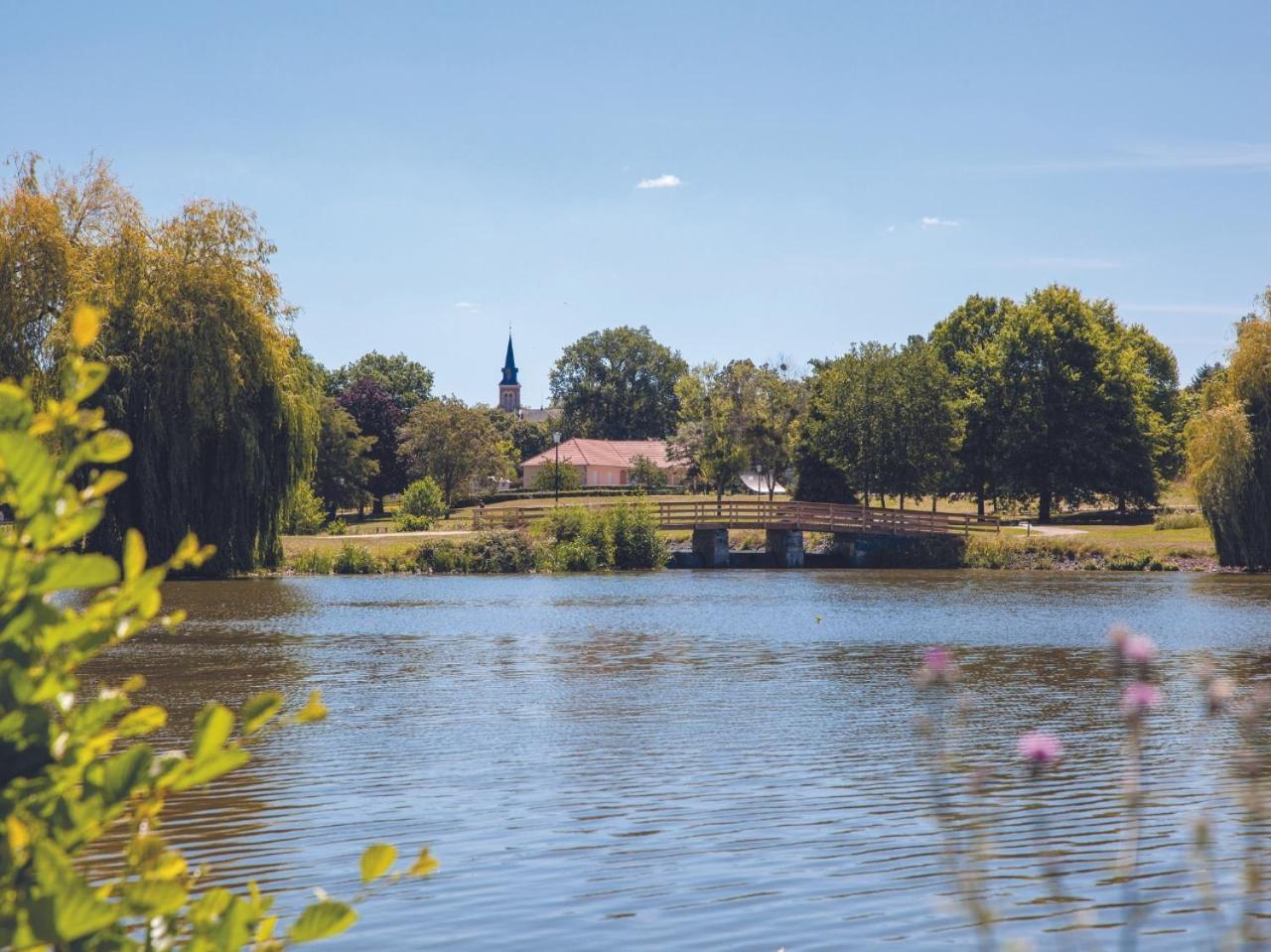 Grand Hotel De Bourbon-Lancy - Spa Et Restaurant - Logis Exteriér fotografie