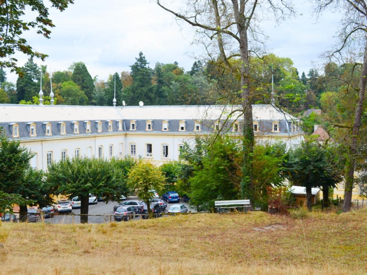 Grand Hotel De Bourbon-Lancy - Spa Et Restaurant - Logis Exteriér fotografie