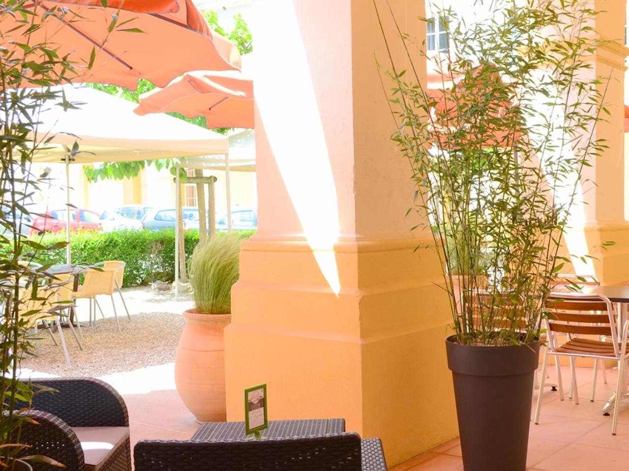 Grand Hotel De Bourbon-Lancy - Spa Et Restaurant - Logis Exteriér fotografie